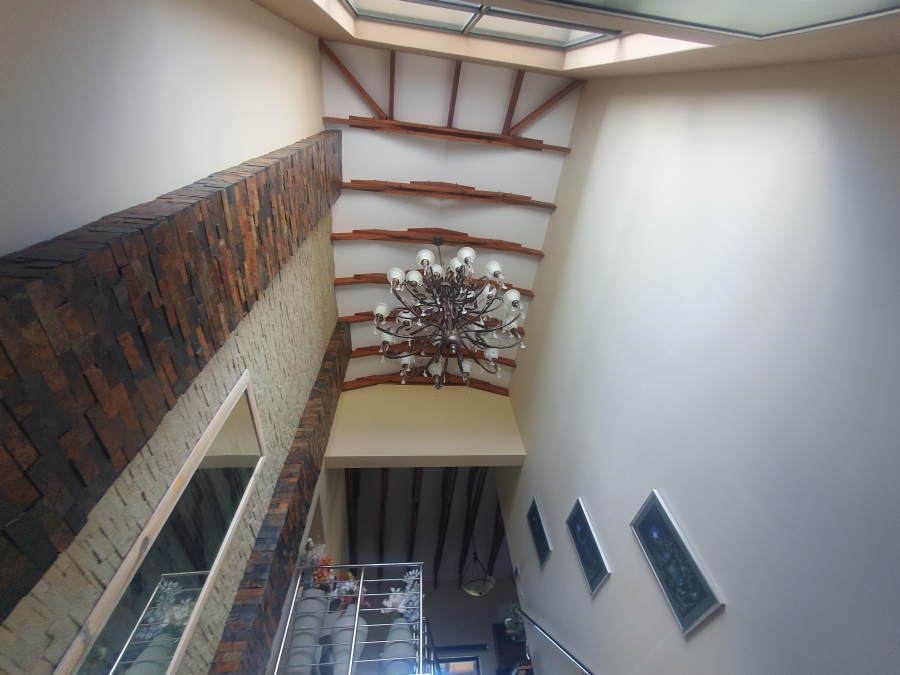 3 Bedroom Property for Sale in Oubaai Western Cape